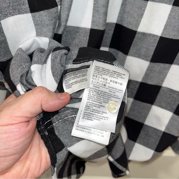 Levi's Mens Worker White Black Plaid Woven Button Up Dress Tee Shirt Size XLarge - Picture 7 of 7